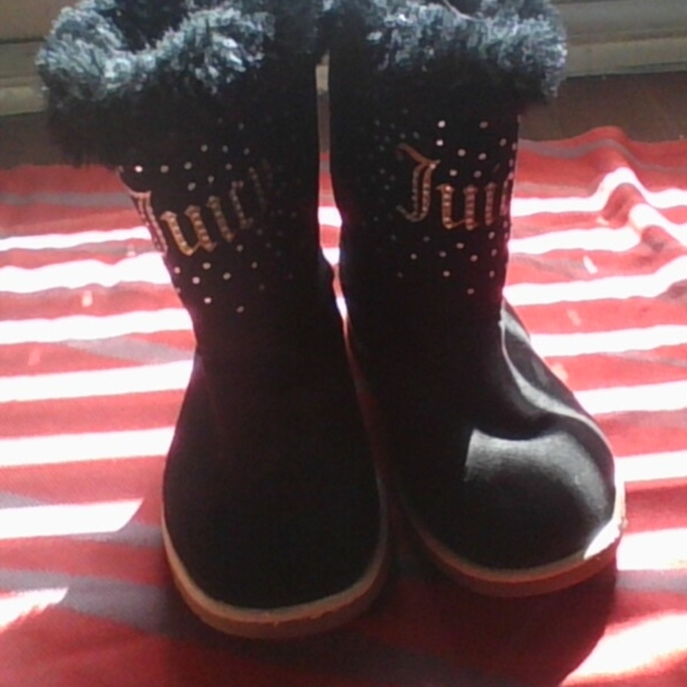 Juicy Couture Kids Black and Gold Sparkle Boots
